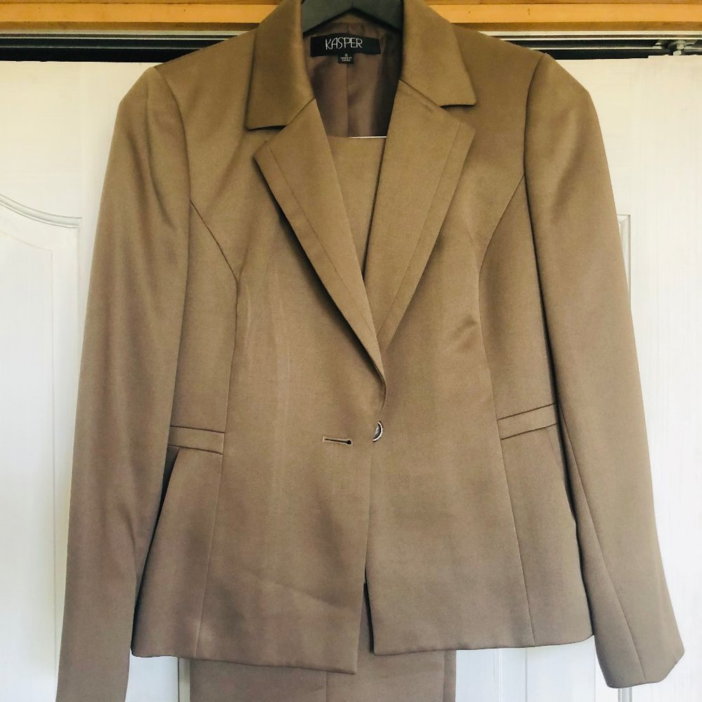 Women's Business Pant Suit